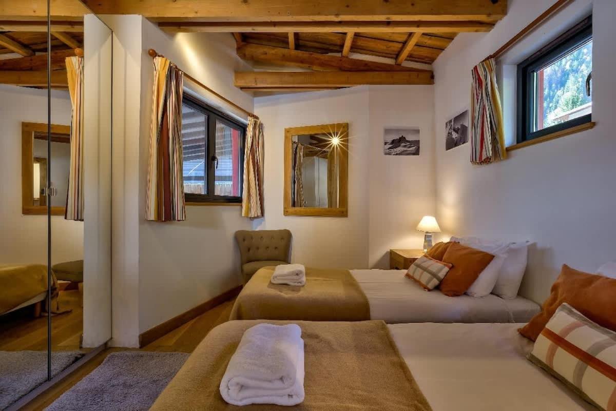 Alpins - Jacuzzi Parking Chamonix